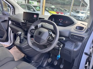/photos/10102/18dcc936-a9e6-ab04-a91b-d6cb8546b6c6_i320x240.jpg