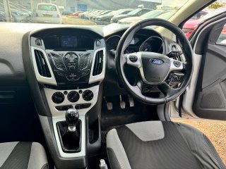 /photos/10102/7312e682-3e21-866a-cb33-d4616261c36c_i320x240.jpg