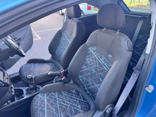 /photos/10102/b9c1e1f8-f47d-b902-bd61-4b5acb3008bb_i320x240.jpg